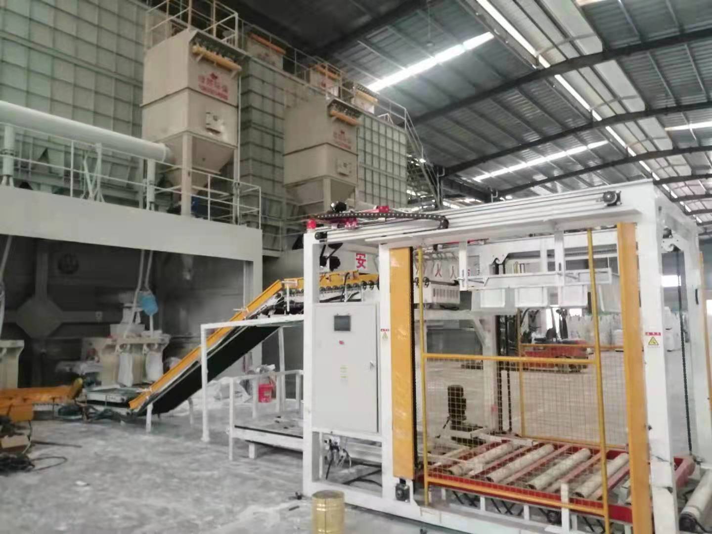 洛阳市码垛机器人纸箱码垛机 - 价格